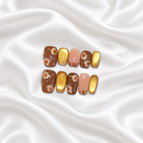 Amber Floral gold cat eye floral press-on nails